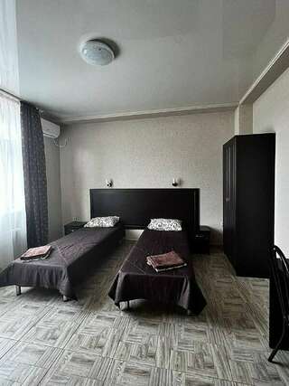 Мини-отель La vita Анапа Двухместный номер с 1 кроватью или 2 отдельными кроватями-11